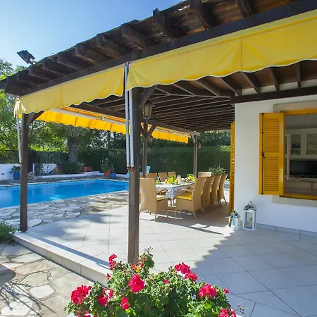 Saint Elias Village Apartment